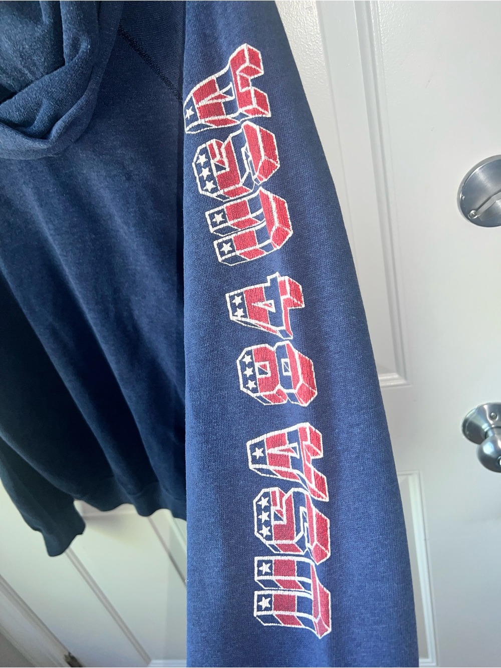 Vintage Navy V-Neck Hoodie Sweater with USA Chest Graphic - Picture 4 of 4